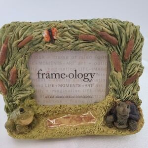Vintage 1997 Frameology Turtle Frog Butterfly Pond 3D Resin Photo Frame UDC Chip